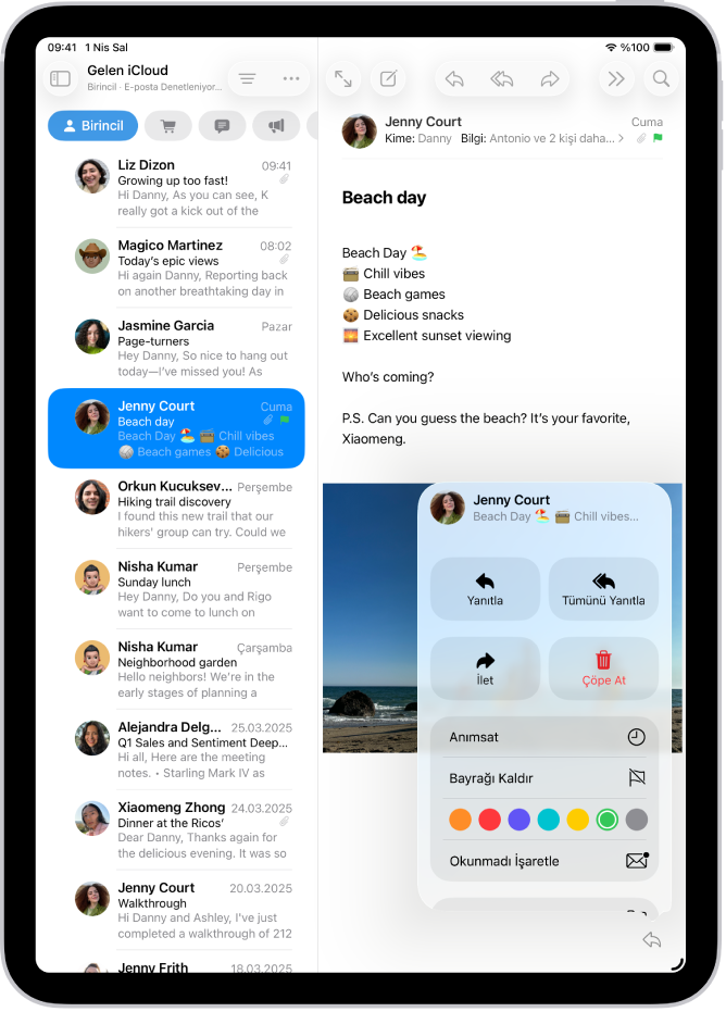 Açık bir e-posta. Bayrak ekleme veya silme seçeneklerini içeren menü sağda gösteriliyor.