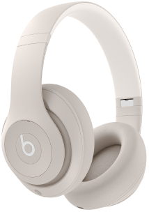 Căștile supraauriculare Beats Studio Pro de culoarea Sandstone.