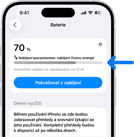 Karta s informacemi o nabíjení v nastavení baterie na iPhonu. Na kartě je uvedeno, že je baterie nabitá na 70 %, a zobrazuje se zpráva „Nabíjení pozastaveno: nabíjení čistou energií“. Dokončení je naplánováno na 0:41 a k dispozici je volba „Pokračovat v nabíjení“.