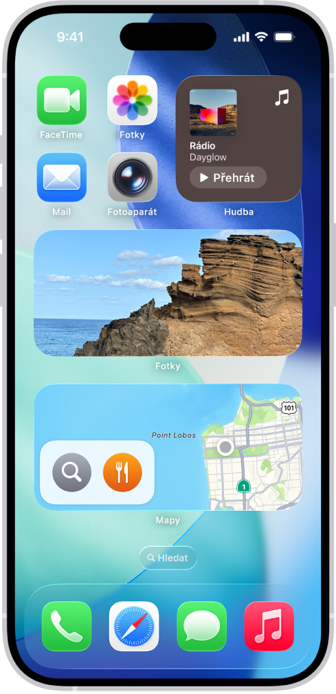 Widgety Fotky, Mapy a Hudba na ploše iPhonu. Widget Hudba zobrazuje interaktivní funkce.