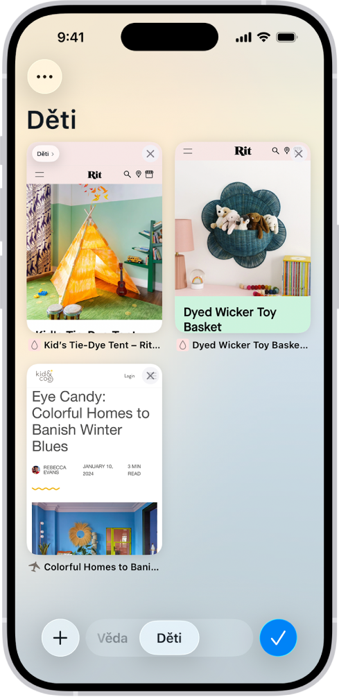 Na displeji se zobrazují náhledy tří otevřených panelů ve skupině panelů s názvem Děti