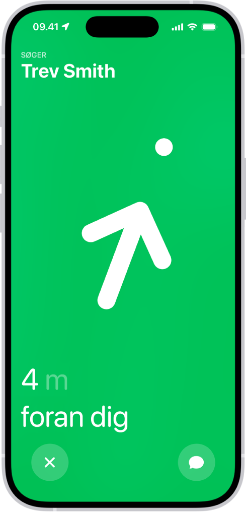 Navnet på en person, der findes med Præcis søgning, findes i det øverste venstre hjørne, en pil peger i personens retning, og det anslås, hvor langt vedkommende er væk. Nederst på skærmen er der knapper til at lukke Præcis søgning og sende en besked til personen.