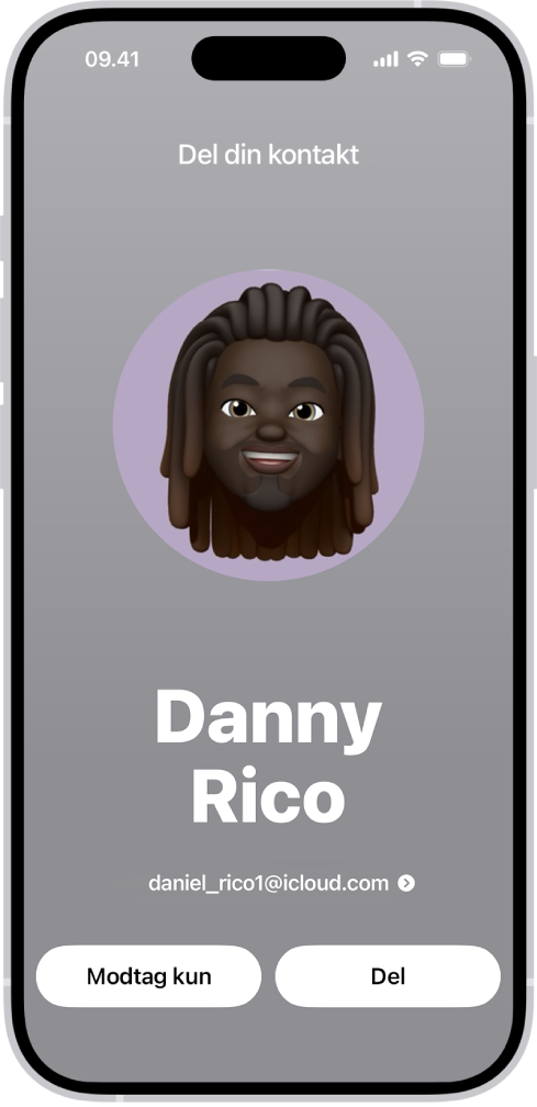 En NameDrop-skærm, der viser brugerens navn og telefonnummer. Under den findes knapperne Modtag kun eller Del.