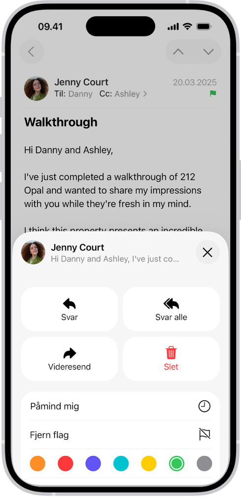 En besked, der viser svarmuligheder på den nederste halvdel af skærmen, herunder knappen Fjern flag og farvevalg til flag.