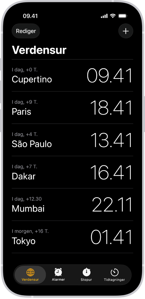 Fanen Verdensur, der viser, hvad klokken er i forskellige byer. Med knappen Rediger i øverste venstre hjørne kan du ændre rækkefølgen på eller slette ure. Med knappen Tilføj i øverste højre hjørne kan du tilføje flere ure. Knapperne Verdensur, Alarm, Stopur og Tidtagning findes langs med bunden.