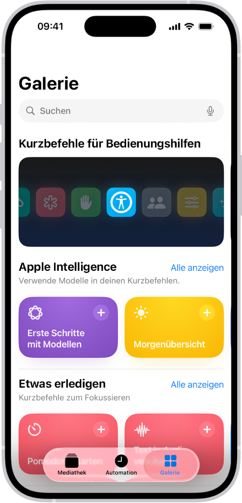 Der Bildschirm „Galerie“ in der App „Kurzbefehle“ mit dem Suchfeld oben. Darunter befinden sich drei Galerien: „Kurzbefehle für Bedienungshilfen“, „Etwas erledigen“ und „Schnelle Kurzbefehle“. Unten befinden sich die Tasten „Kurzbefehle“, „Automation“ und „Galerie“. „Galerie“ ist ausgewählt.