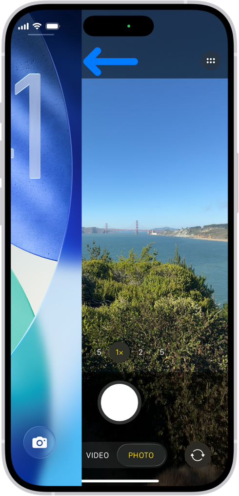 iPhone-näyttö, jossa näkyy vasemmalle liukuva lukittu näyttö ja kamera avoinna näytön oikeassa reunassa.