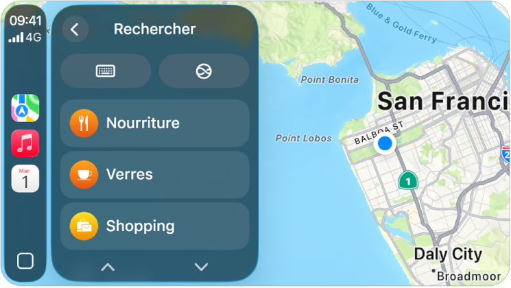 Un écran CarPlay montrant un plan de San Francisco. Sur la droite se trouve les boutons de position, 3D, de signalement de danger et de zoom. En bas de trouvent les boutons Rechercher et Destination.