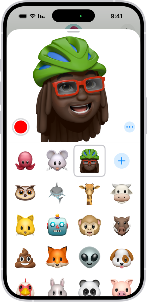 חלונית Memoji ב״הודעות״. למעלה, Memoji משקף את הבעת הפנים של המשתמש. כפתור הקלטה מופיע משמאל ל-Memoji המונפש. בתחתית המסך מופיעות אפשרויות נוספות של Memoji, יחד עם כפתור להוספת Memoji חדש.