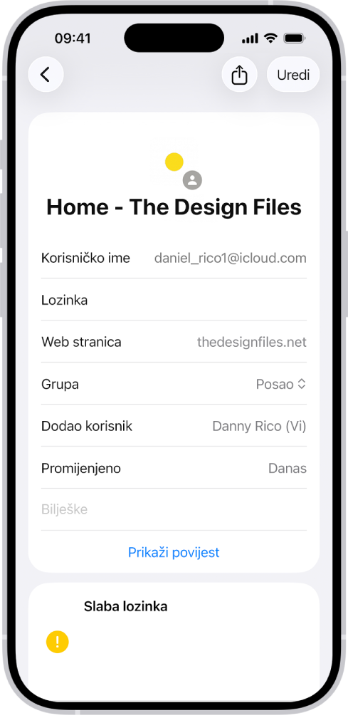 Aplikacija Lozinke prikazuje detalje za račun, uključujući Korisničko ime, Lozinku i Web stranicu.