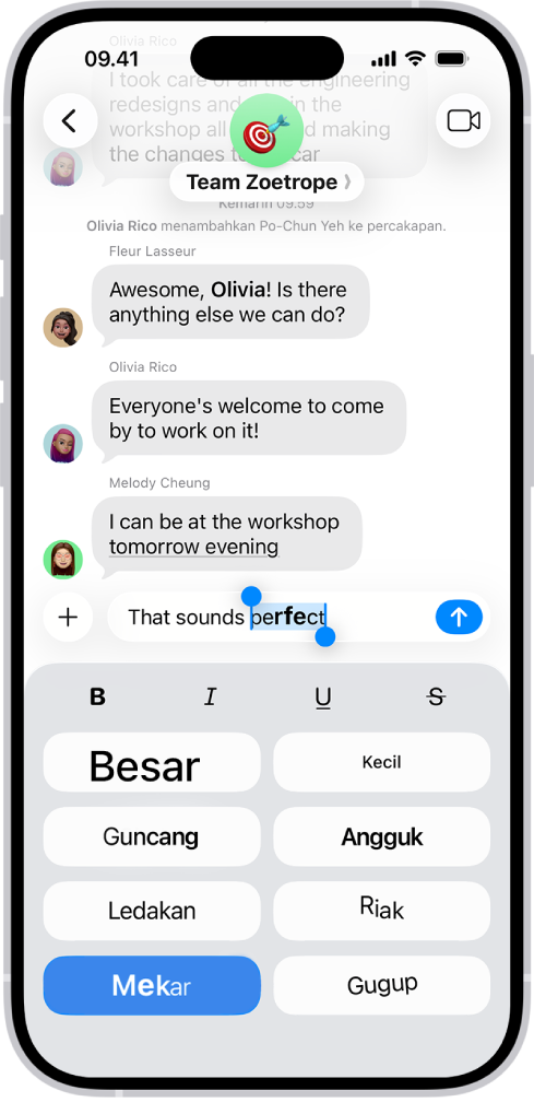 Percakapan Pesan dengan pesan baru yang dipilih di bidang teks, serta pilihan pemformatan dan efek ditampilkan di bawahnya. Teks yang dipilih muncul dengan pratinjau efek.