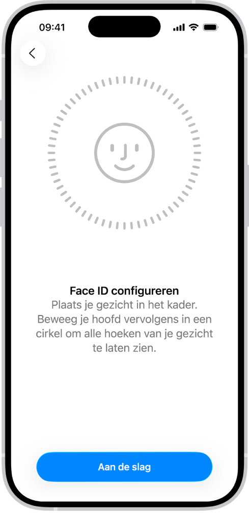 Het configuratiescherm voor Face ID-herkenning. Op het scherm is een lachend gezicht in een cirkel te zien. Daaronder wordt met tekst aangegeven dat gebruikers hun hoofd langzaam moeten bewegen om de cirkel rond te maken. Onder in het scherm staat de knop 'Aan de slag'.