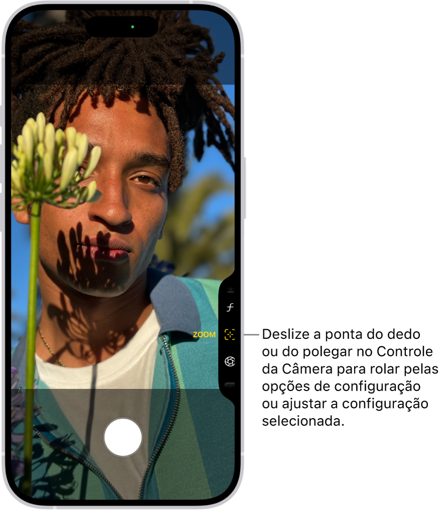 O menu Controle da Câmera está aberto no app Câmera. O controle de Zoom está selecionado.