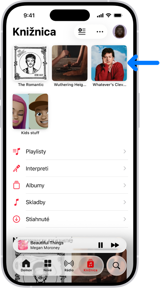 Tab knižnica so šípkou smerujúcou na pripnuté položky, napríklad skladbu, album a playlist, vo vrchnej časti.