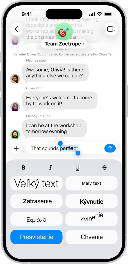 Konverzácia v apke Správy s novou správou vybranou v textovom poli a možnosťami formátovania a efektov zobrazenými pod ňou. Vybraný text sa zobrazuje s náhľadom efektu.