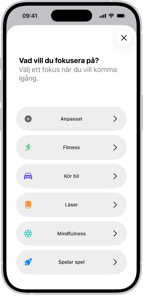 En fokusinställningsskärm för de tillhandahållna fokusalternativen, inklusive Anpassat, Kör bil, Fitness, Spelar spel, Mindfulness och Läser.