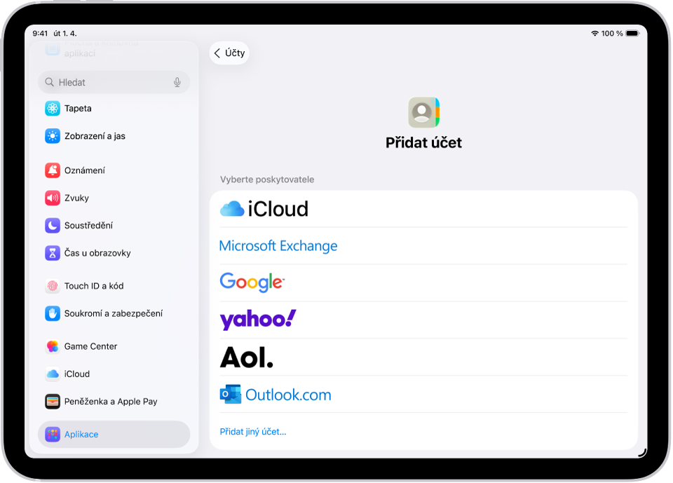 Obrazovka přidání účtu s různými službami pro uchovávání kontaktů