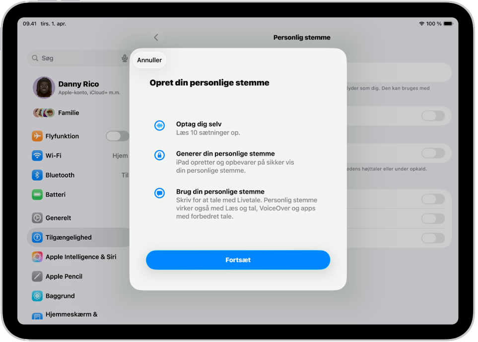 En iPad med oplysninger om hvordan du opretter en personlig stemme.