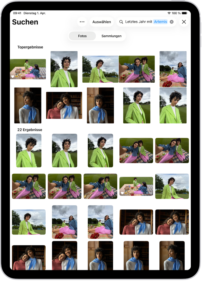 Ein iPad mit Fotos in der App „Fotos“. Eine Suchleiste mit einer Beschreibung wird oben rechts auf dem Bildschirm angezeigt.