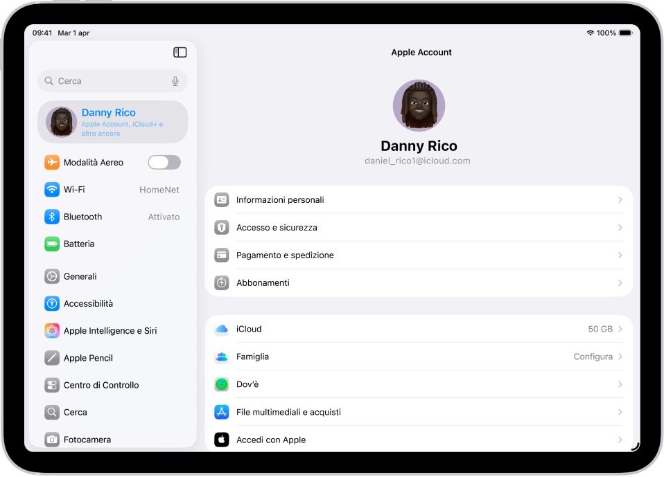 Le impostazioni di Apple Account con un elenco di opzioni, tra cui informazioni personali, abbonamenti, Dov’è e altro.
