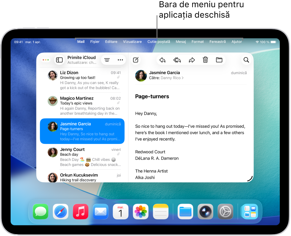 Aplicația Mail deschisă pe ecranul iPad-ului, cu bara de meniu afișată în partea de sus a ecranului.