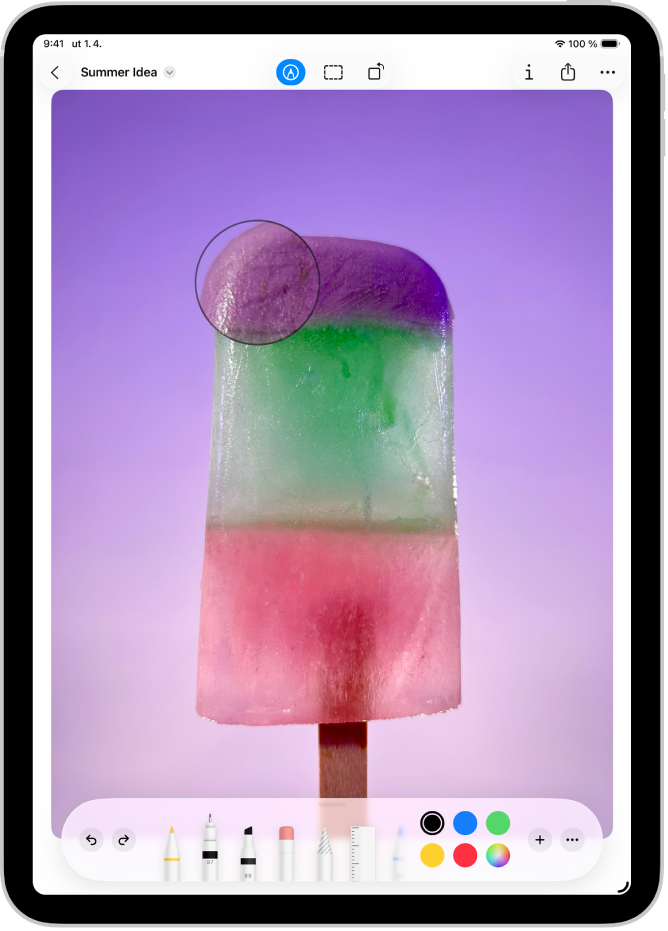 V apky Preview je otvorený obrázok. V menu sa zobrazujú možnosti, ktoré naň možno pridať, napríklad nálepky a text. V hornej časti obrazovky sa nachádzajú tlačidlá Značky, Informácie, Zdieľať a Viac a v dolnej časti sú nástroje na anotovanie.