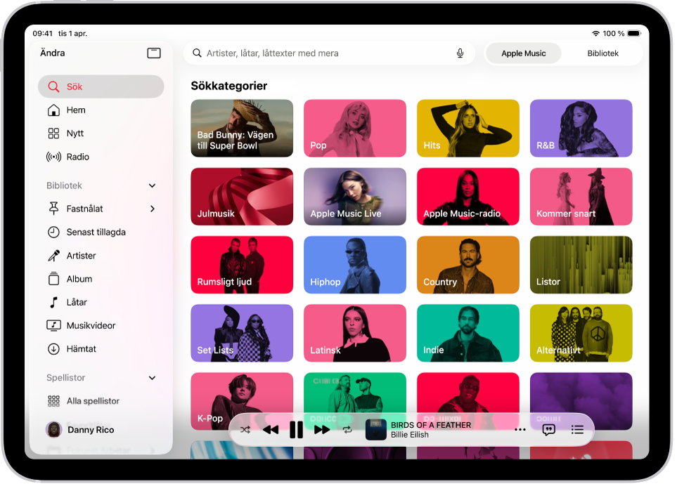 Sökfliken med sidofältet till vänster och ett sökfält högst upp. Nedanför sökfältet finns olika musikkategorier. Minispelaren finns längst ned.