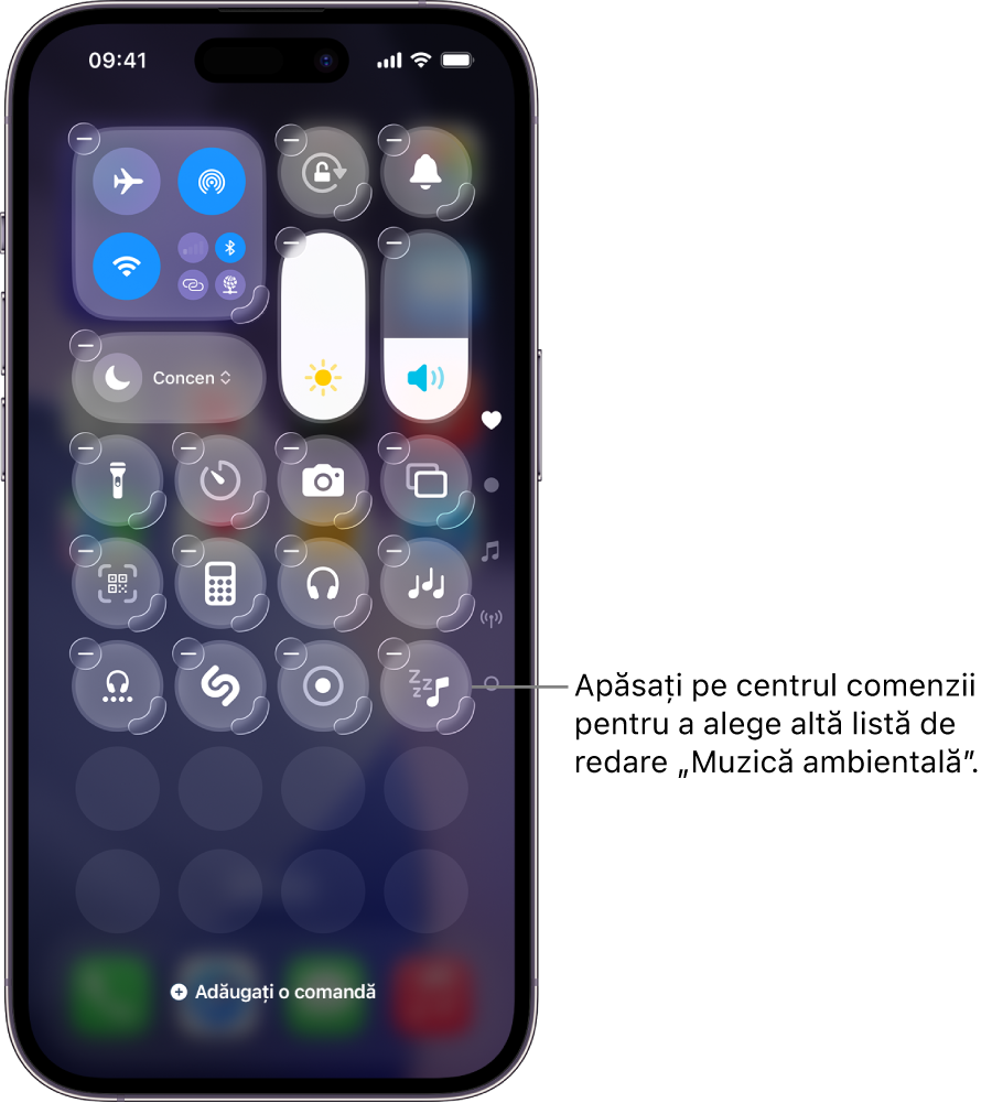 Ecranul iPhone-ului afișând centrul de control în modul Editare.