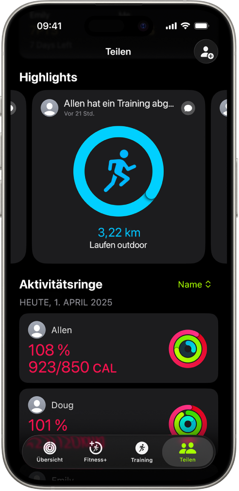 iPhone-Bildschirm mit Aktivitätsdaten, die mit zwei weiteren Personen geteilt werden