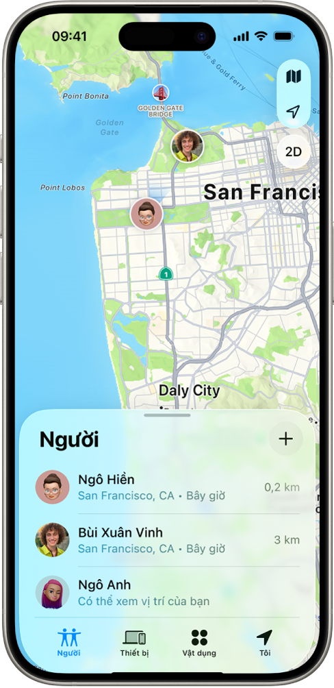 Một màn hình iPhone đang hiển thị vị trí của một người dùng và các vị trí của bốn người dùng khác.