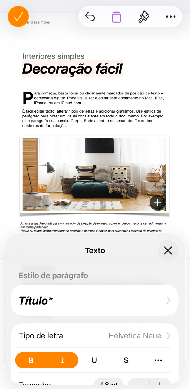 Num documento aberto, o texto está selecionado e as opções de texto são apresentadas na parte inferior.