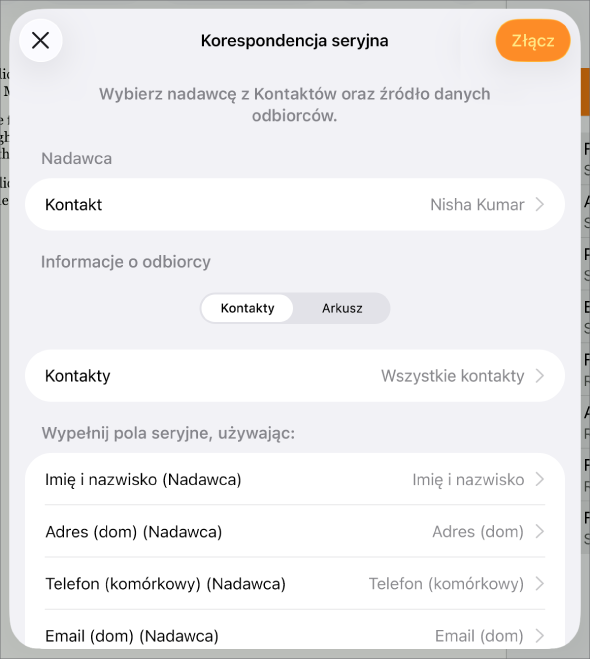 Panel korespondencji seryjnej zawierający opcje pozwalające wybrać dane nadawcy, zmienić plik źródłowy lub tabelę źródłową, wyświetlić podgląd nazw pól korespondencji seryjnej oraz złączyć dokument z danymi.