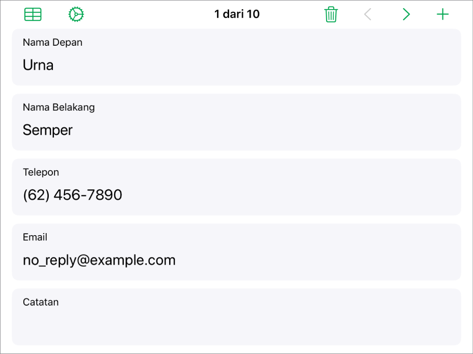 Satu catatan di formulir dengan bidang untuk nama, nomor telepon, email, dan lainnya. Selain itu, kontrol untuk melihat tabel yang ditautkan, kontrol pengaturan formulir, dan pengalih di antara catatan berada di bagian atas.