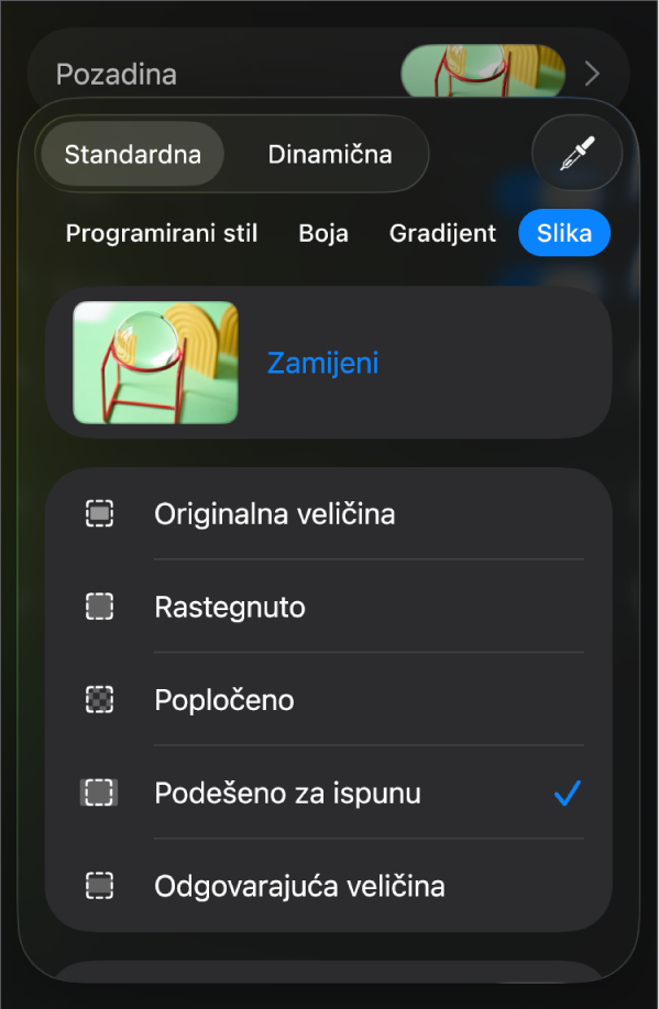 Kontrole Pozadine sa slikom postavljenom kao pozadinom slajda i kontrolom Preklapanje boja pri dnu.