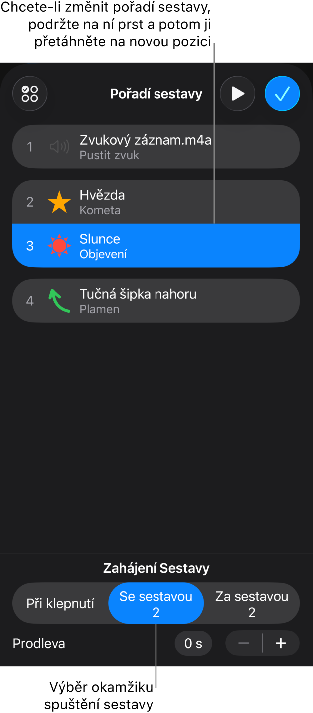 Seznam „Pořadí sestavy“ s žlutými odznaky u efektů na začátku a šedými odznaky u efektů na konci