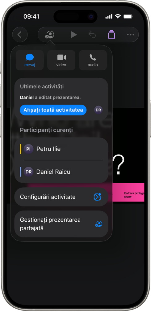 Meniul de colaborare afișând numele persoanelor care colaborează la prezentare.
