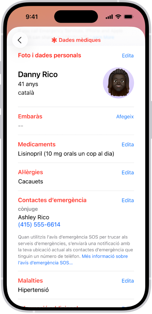 Pantalla de dades mèdiques que conté informació com ara la data de naixement, la medicació, les al·lèrgies, els contactes d’emergència i les patologies.