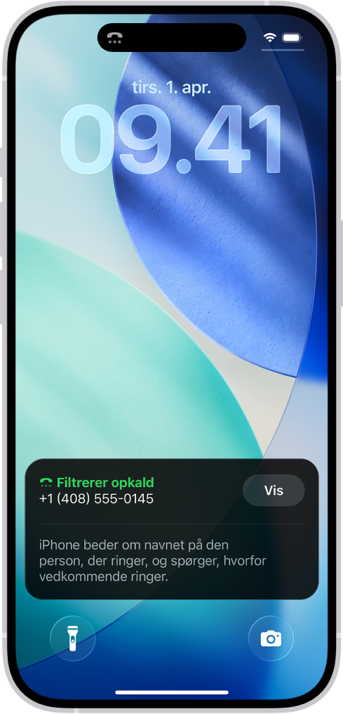 En iPhone med en notifikation fra Screening af opkald, som vises på låseskærmen. I notifikationen står der, at iPhone beder om navnet på den person, der ringer, og spørger, hvorfor vedkommende ringer.