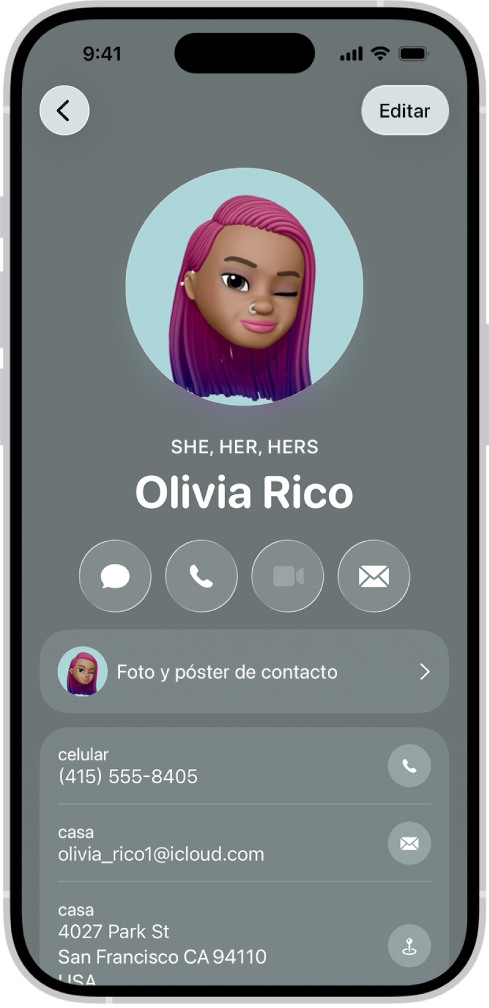 Un contacto llamado Daniela Escobedo con los pronombres Ella, Su y Suyo debajo de la foto de contacto. Debajo de su nombre se incluyen botones para enviar un mensaje, llamar, enviar un correo y usar Apple Pay. En la parte inferior de la pantalla están el número de teléfono celular y el correo electrónico del contacto.