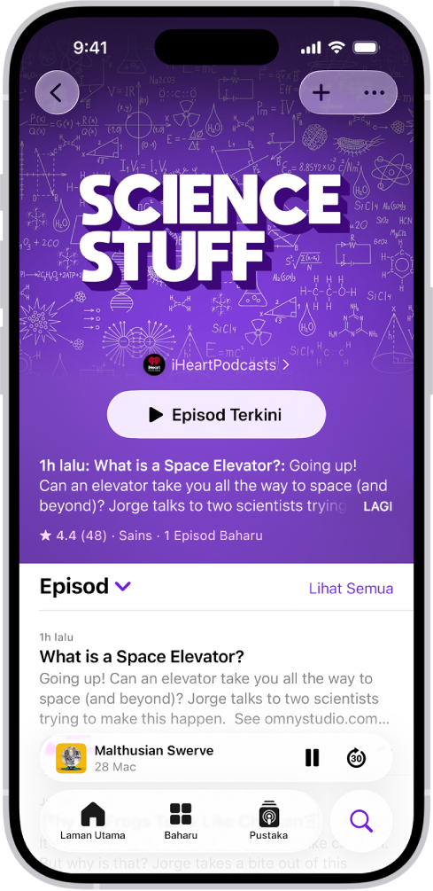 Halaman rancangan dalam app Podcast menunjukkan senarai podcast. Di bahagian atas skrin ialah butang Balik, Ikuti dan Lagi. Di bahagian bawah skrin ialah Pemain Mini. Di bawahnya ialah butang Laman Utama, Baharu, Pustaka dan Cari.