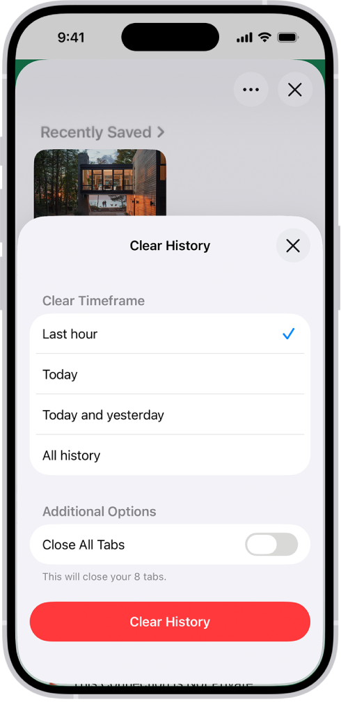 Safari အက်ပ်တွင်းရှိ Clear History မီနူး။ Clear Timeframe အောက်တွင် “Last hour”ကို ရွေးချယ်ထားသည်။ ဖန်သားပြင်၏အောက်ခြေသည် Clear History ခလုတ်ဖြစ်သည်။