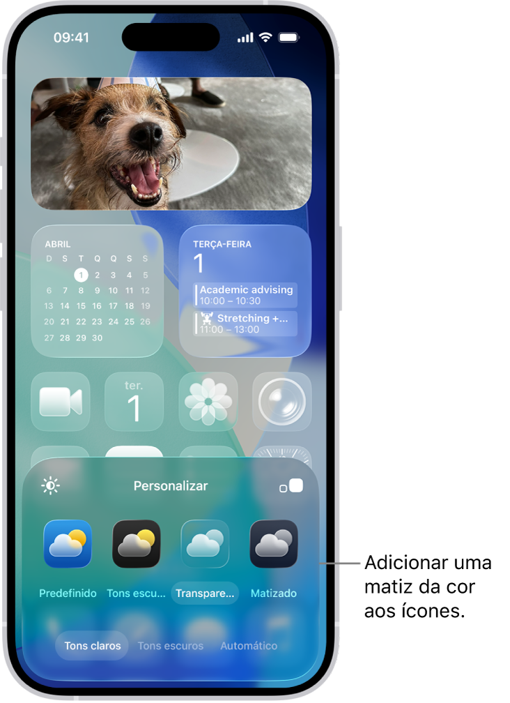 Um ecrã principal personalizado com ícones nítidos de tonalidade azul e organizados para enquadrar a fotografia, e controlos na parte inferior do ecrã para personalizar os ícones. As opções incluem os botões “Automático”, “Escuro”, “Claro” e “Matizado”, opções para escolher a cor e saturação, e botões “Pequeno” e “Grande” para definir o tamanho dos ícones.