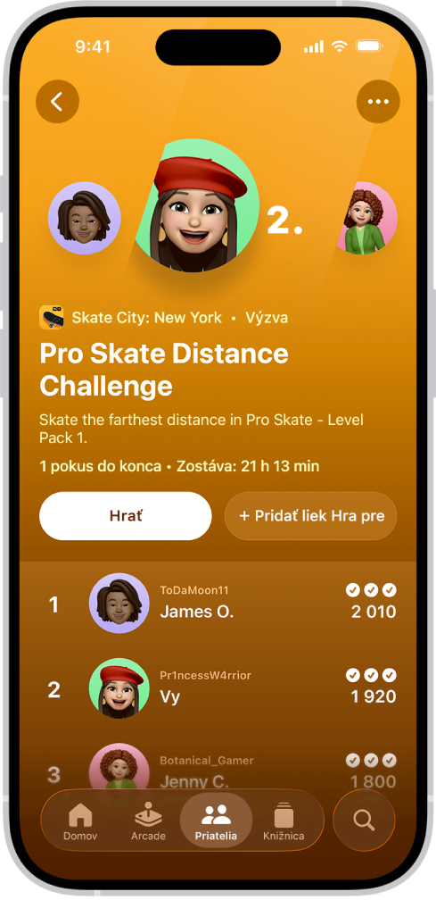 Tab Priatelia v apke Apple Games s aktívnou výzvou na hru, rebríčkom a odznakmi za pokroky.