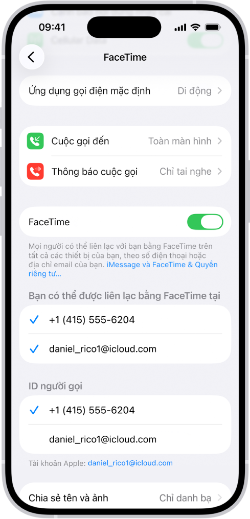 Màn hình Cài đặt FaceTime, đang hiển thị tùy chọn Ứng dụng gọi điện mặc định, điều khiển để bật hoặc tắt FaceTime, cũng như số điện thoại và địa chỉ email mà người khác có thể liên lạc với bạn.