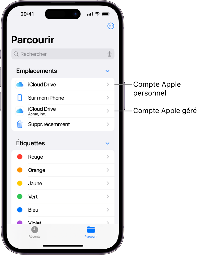 Écran d’un iPhone qui affiche deux iCloud Drive, l’un utilisant le compte Apple personnel d’un utilisateur et l’autre celui de son compte Apple géré.