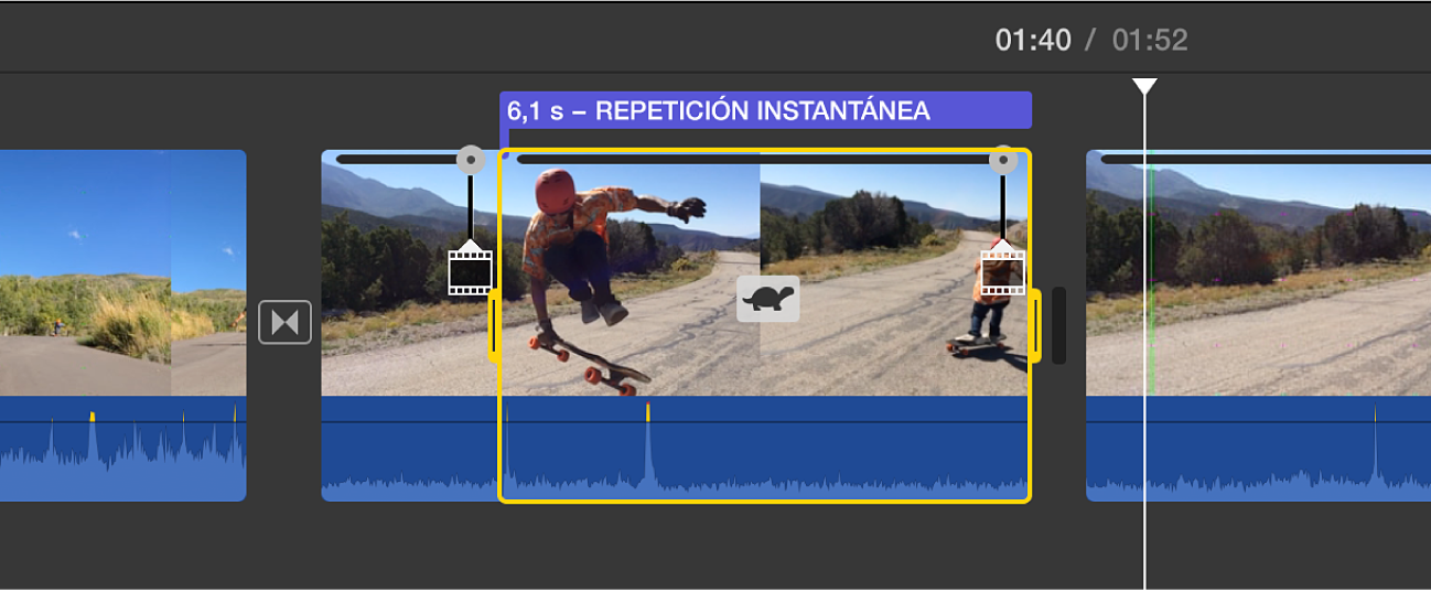 Clip en la línea de tiempo donde se muestra un segmento de repetición instantánea con el icono de tortuga, un regulador de velocidad en la parte superior y el título “Repetición instantánea” por encima