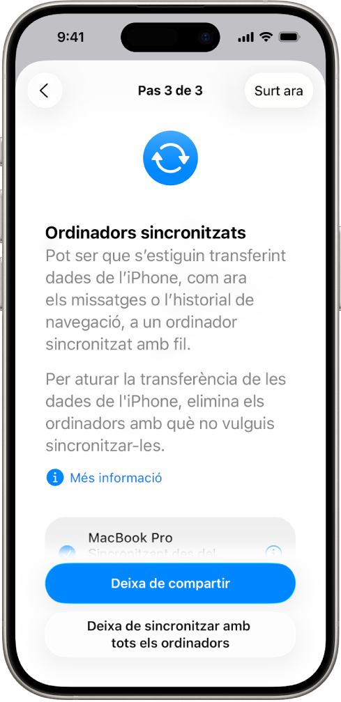 Pantalla d’un iPhone en què es mostra la pantalla d’ordinadors sincronitzats.