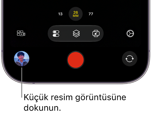 Final Cut Camera ekranının altındaki küçük resim görüntüsü.