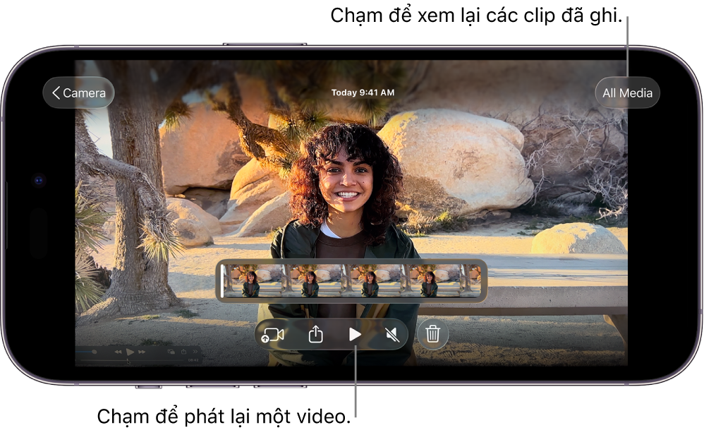 Màn hình phát lại trong Final Cut Camera, đang hiển thị clip hiện tại, các điều khiển phát lại và nút Tất cả.
