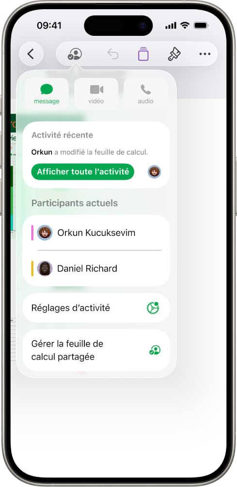 Le menu de collaboration affichant le nom des personnes qui collaborent sur la feuille de calcul.